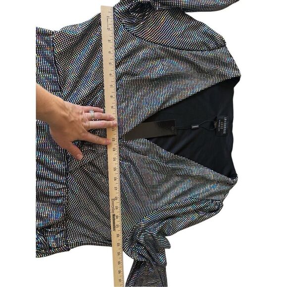 NEW Lovedrobe Luxe Mirror Disc Wrap MIDI Dress Multi Sequin size 22 Silver - Picture 8 of 11